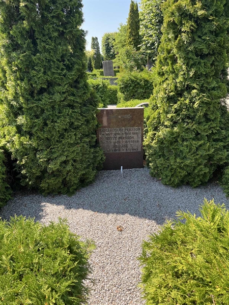 Hautatunnus: NK VIII    63
