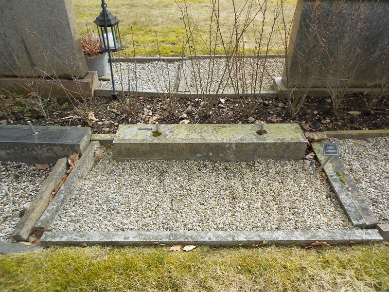 Grave number: NÅ N1    45
