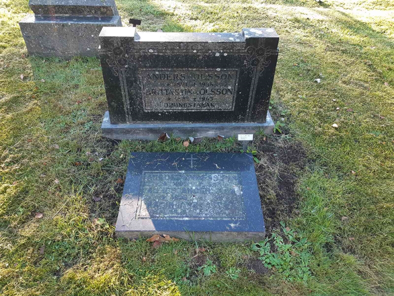 Grave number: Fr 7   324-325