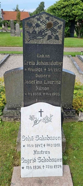 Grave number: LM 1 13  022