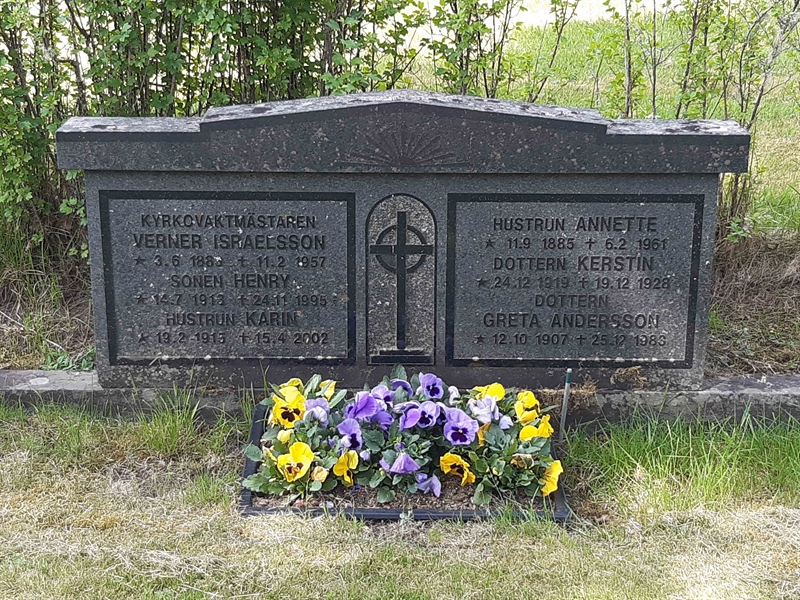 Grave number: JÄ 03    73