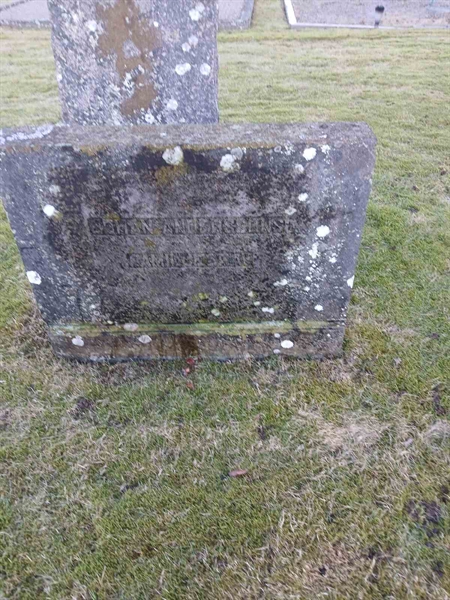 Gravnummer: 2 7   70, 71