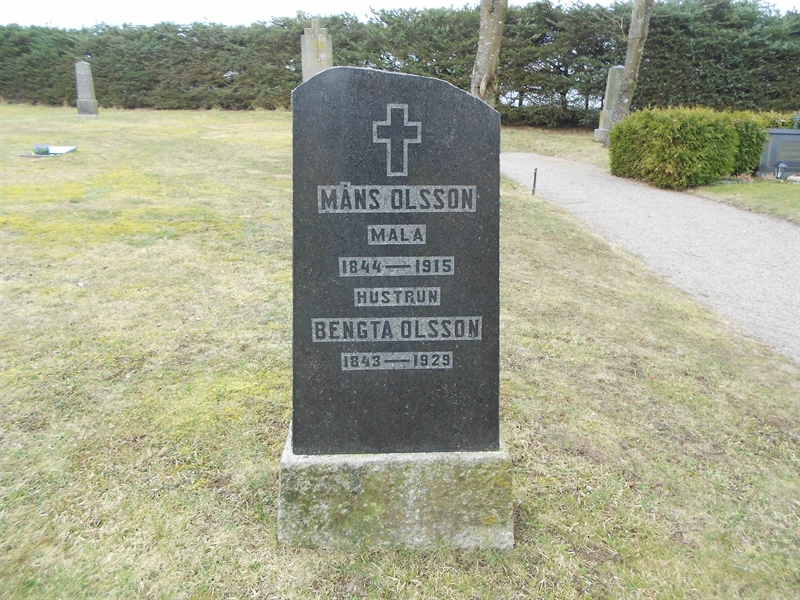 Grave number: V 10   210