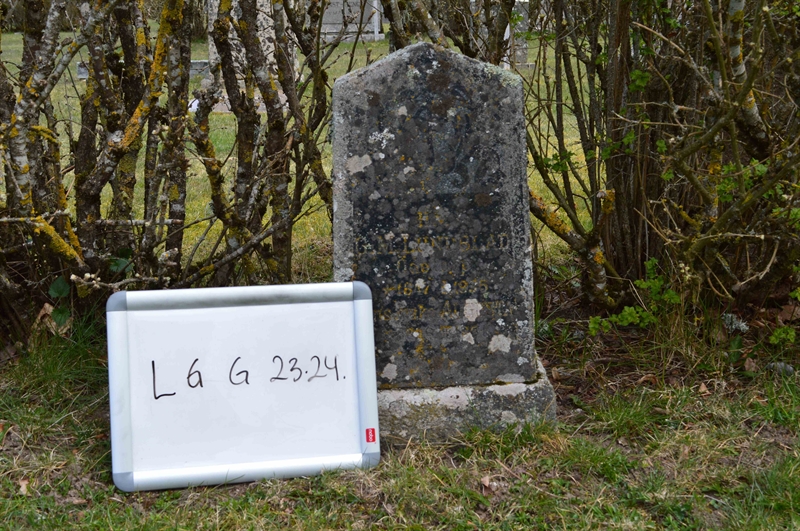 Grave number: LG G    23, 24