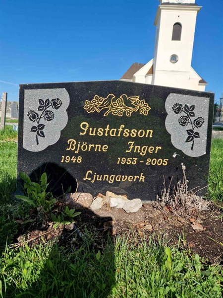 Grave number: 501 14 2687-2688