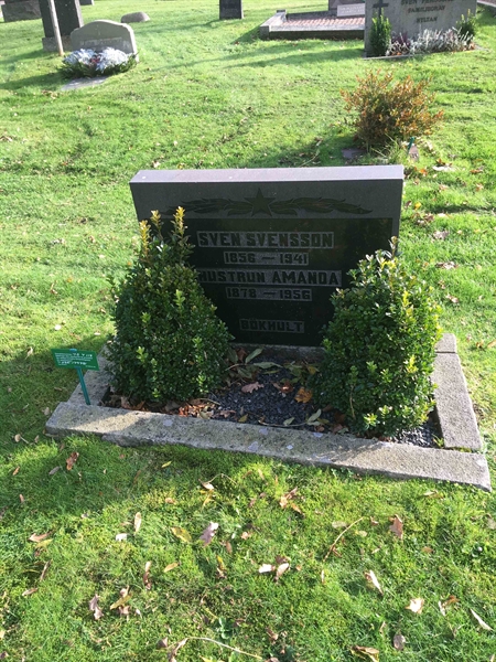 Grave number: TÖ 4   118
