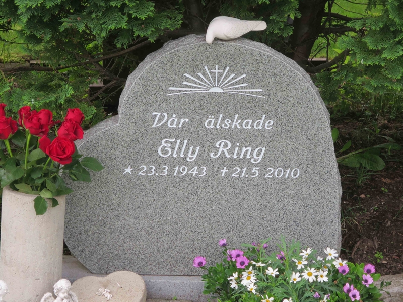 Grave number: HÖB 65    12