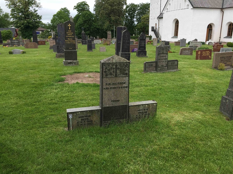 Grave number: ÖKK 6   267, 268