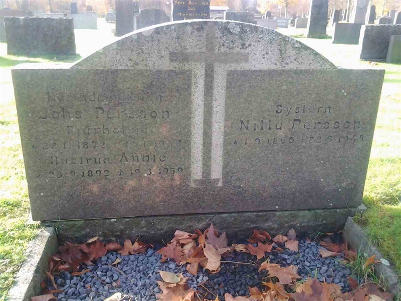 Grave number: 01 J   177, 178, 179