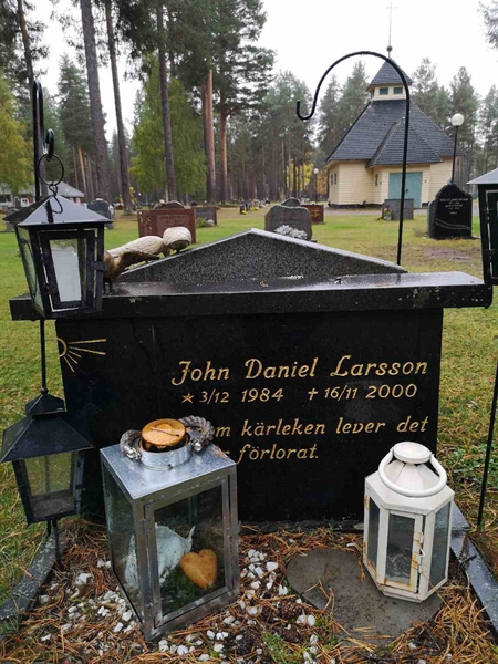 Hautatunnus: VLM 13    63