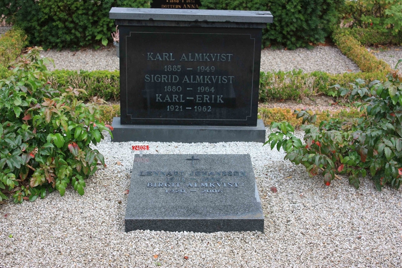 Grave number: Ö 24    51, 52