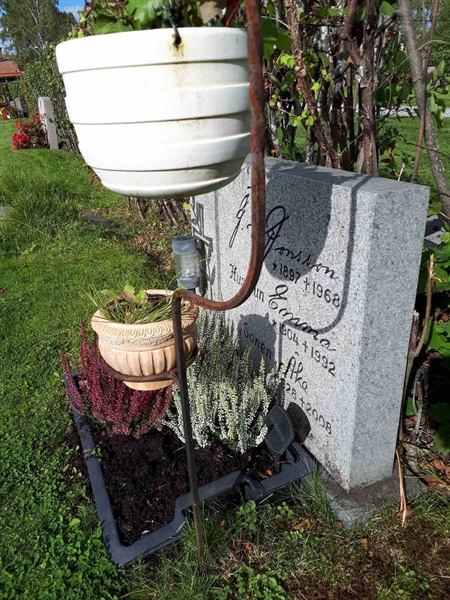 Grave number: NK F B   119