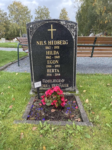 Grave number: 1 G   126