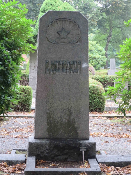 Grave number: HÖB 8   220