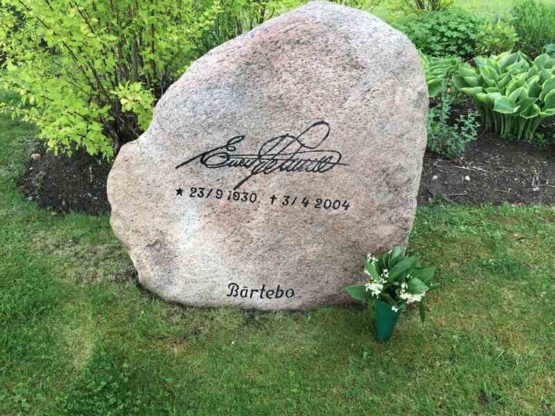 Grave number: BN 19    6