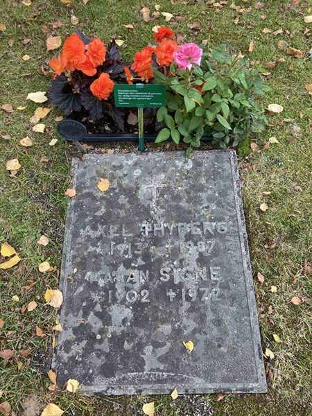 Grave number: 1 GL.7 1     1