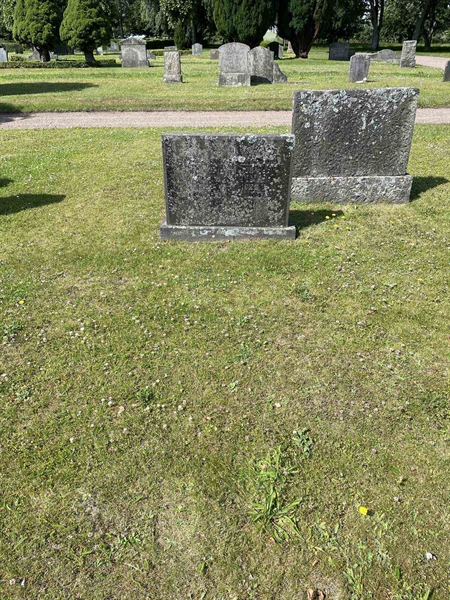 Grave number: EK E 2    26