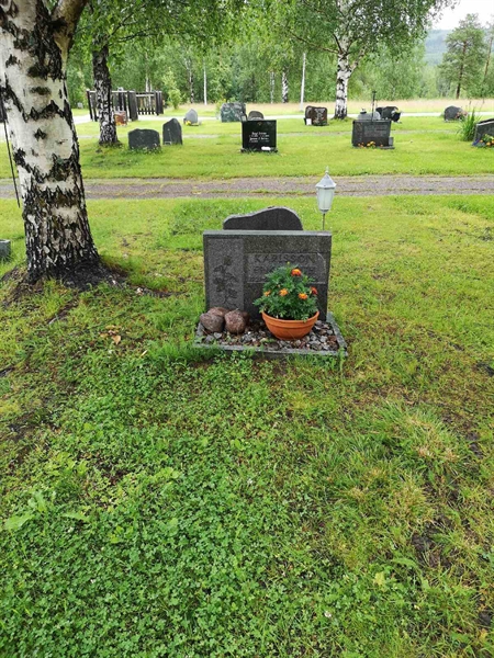 Hautatunnus: NK 16    37