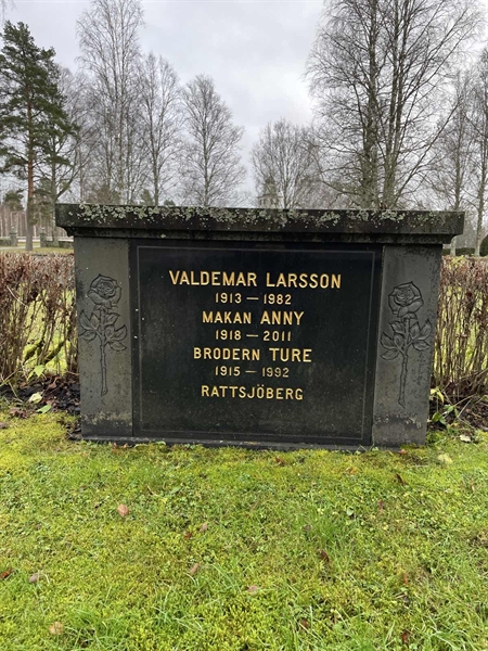 Hautatunnus: 3 01 12    14-16A