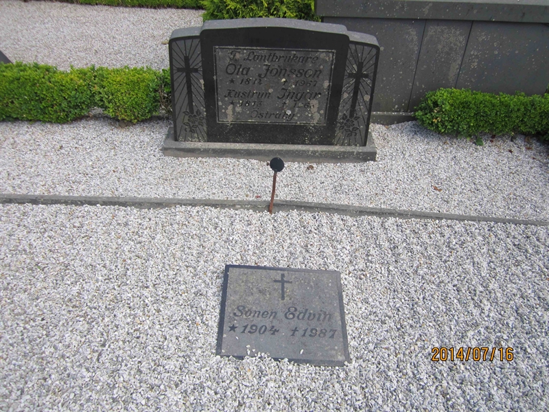 Grave number: 10 C   135