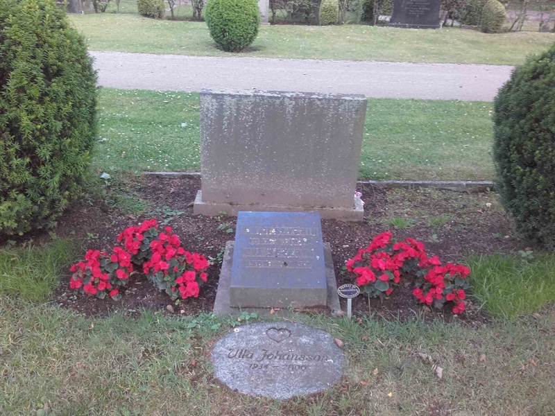 Grave number: HÖB 22    17