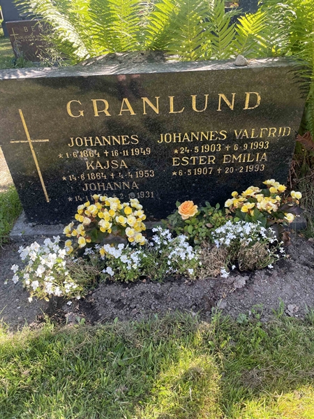 Gravnummer: N 5 3 418