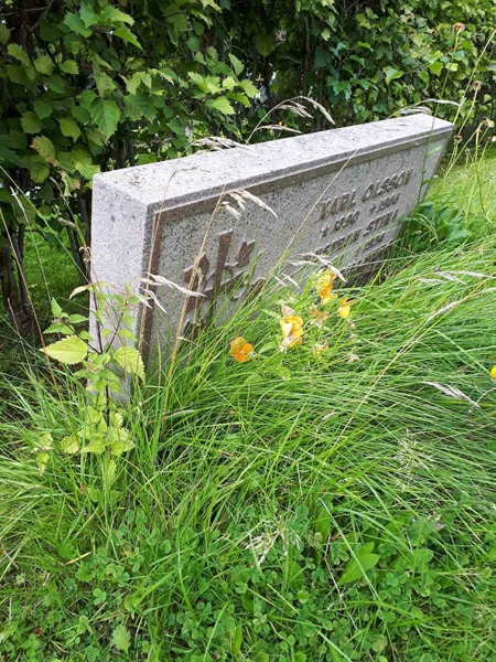 Gravnummer: NK F A    12