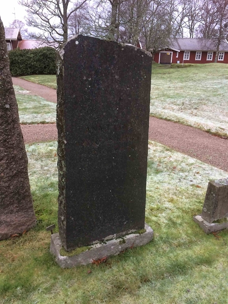 Grave number: Ma N 1   166