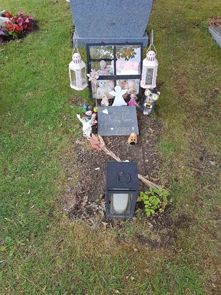 Grave number: 01 17161