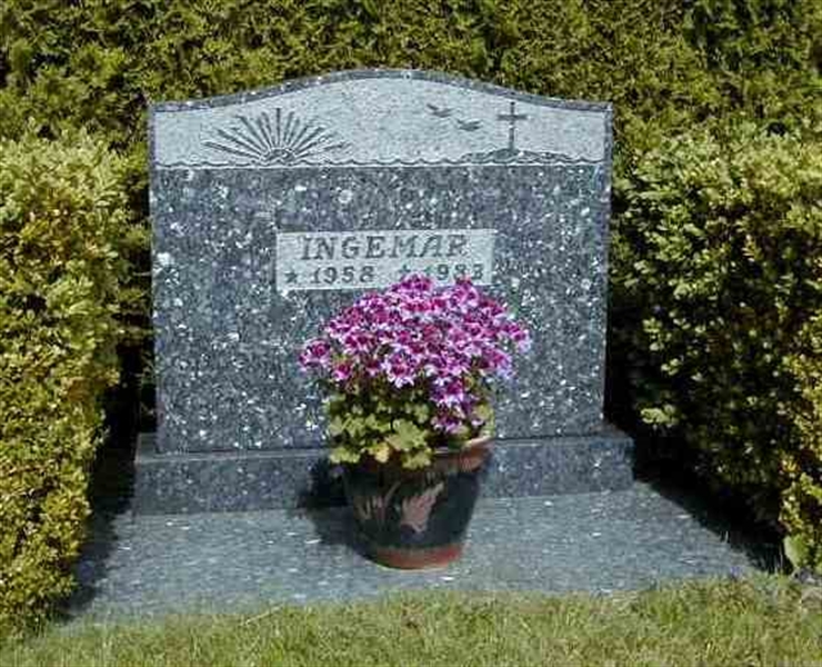 Grave number: BK G   189, 190