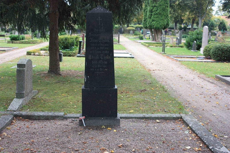 Grave number: Ö 10y    22, 23