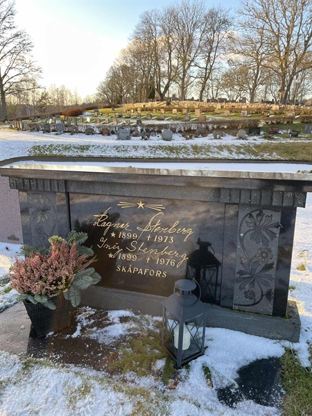 Grave number: Lax mell Kv4 87+88