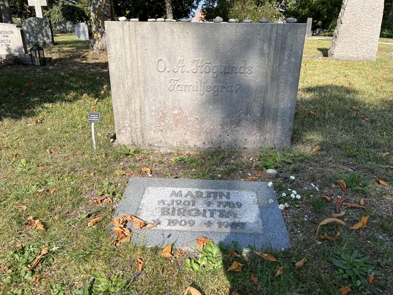 Grave number: Ö 05    23.A-C