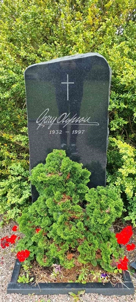 Grave number: LM 1 14  010