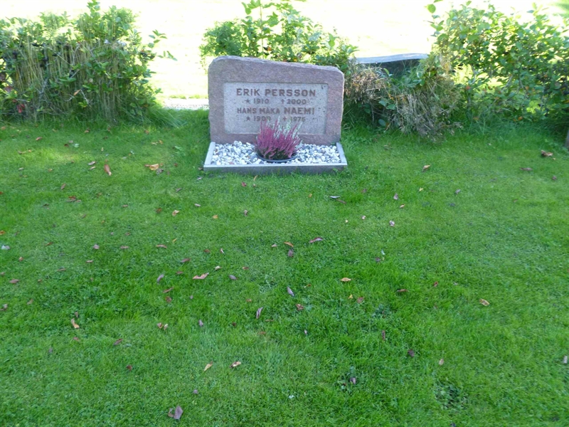 Grave number: ROG D  299, 300