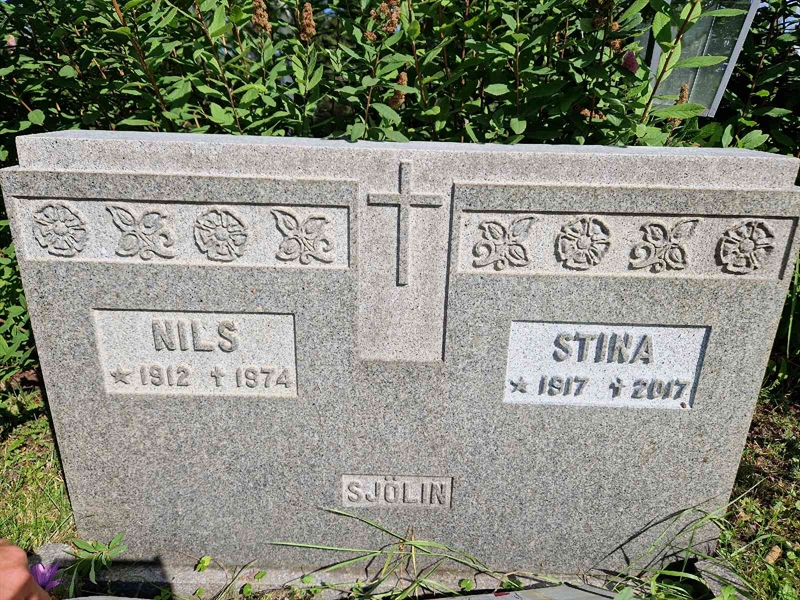 Grave number: 1 19    55