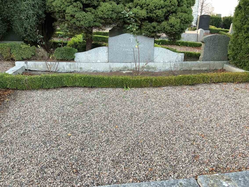 Grave number: Kå 19     5, 6, 7, 8