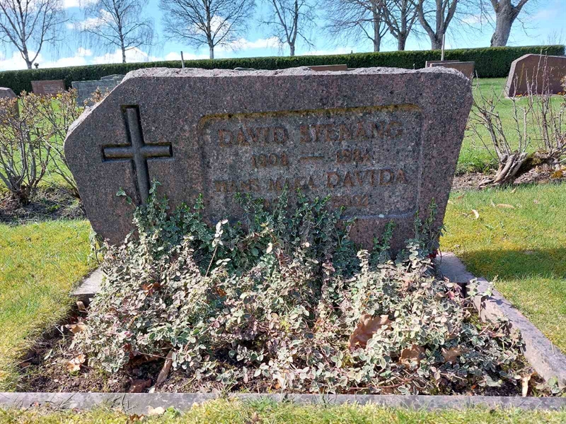 Grave number: HV 23   36, 37