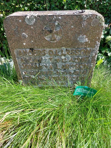 Gravnummer: 1 D   103