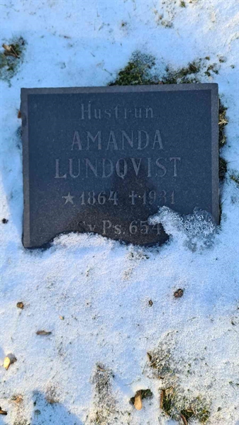 Grave number: M G 05 69