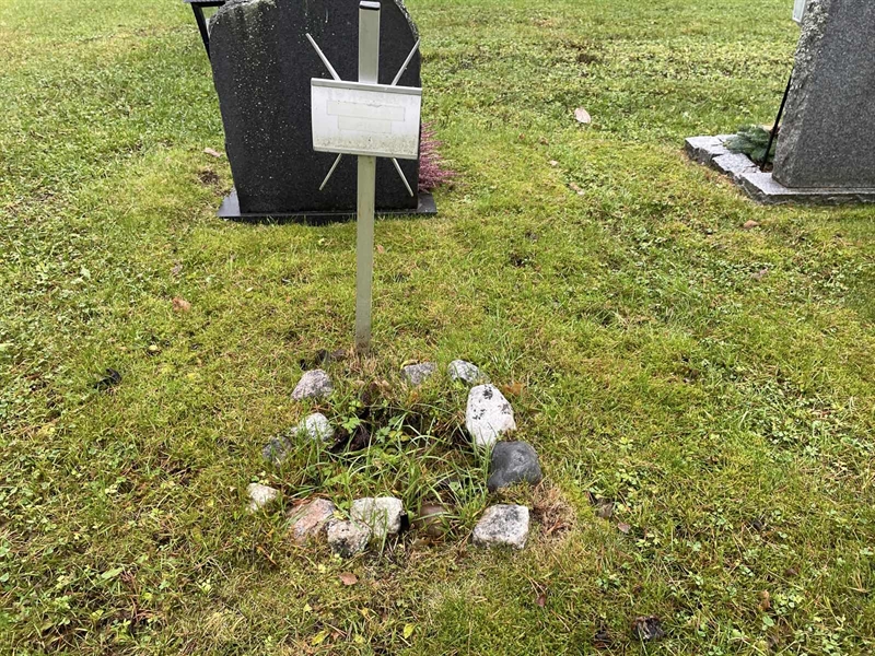 Hautatunnus: 2 G  2519