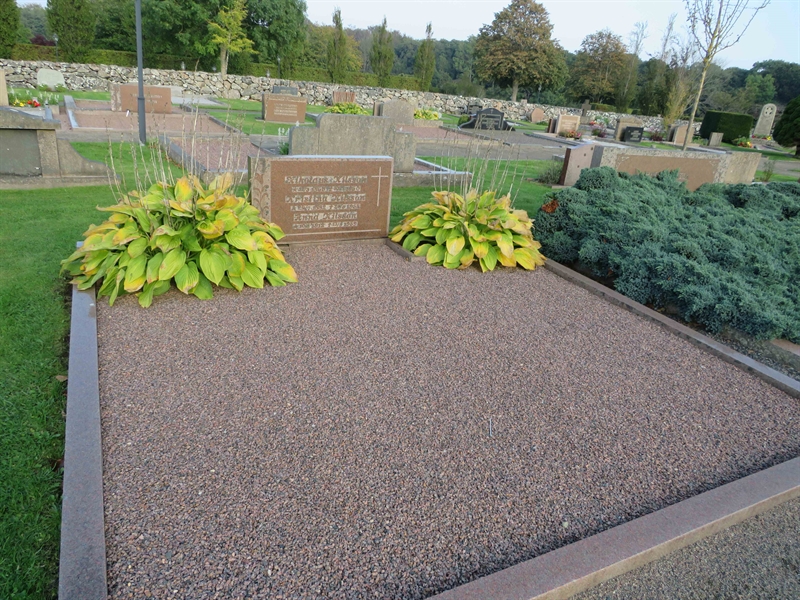 Gravnummer: 1 03   68