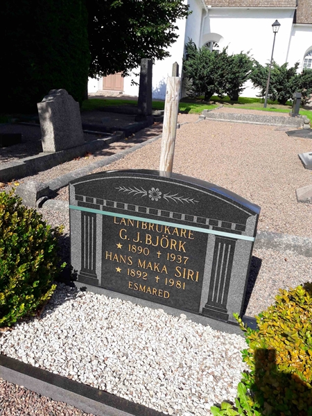 Grave number: TÖ 5   294
