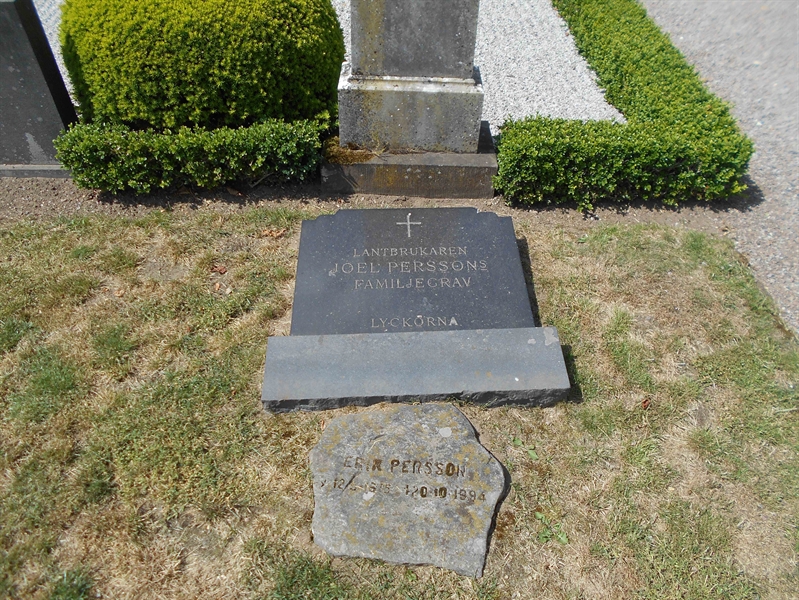 Grave number: HK F  5:14