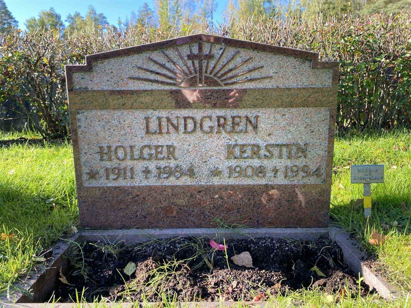 Hautatunnus: 1 22     27