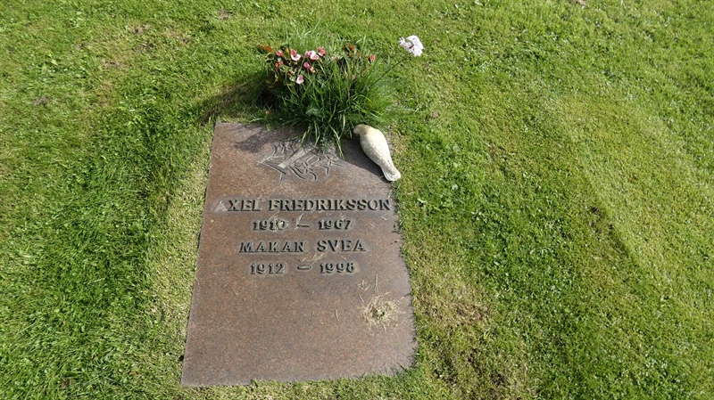 Grave number: SN D   176