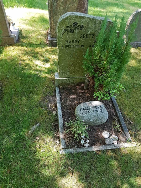 Grave number: 01 14171