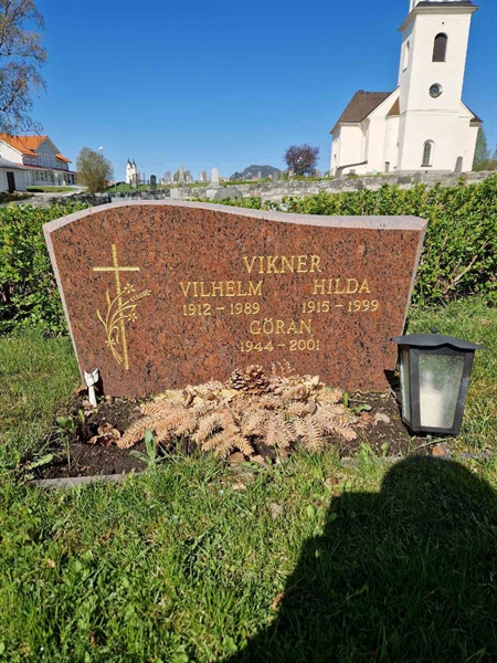 Grave number: 501 15 2831-2832