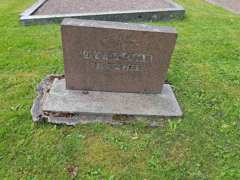 Grave number: 06 60221