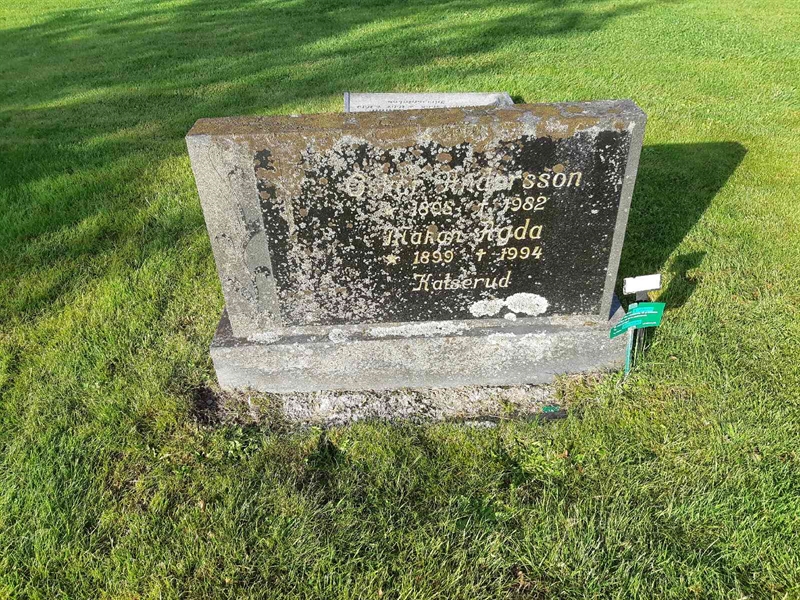 Grave number: Fr 8   415-416